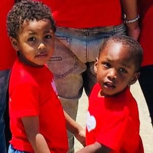 Meet your Posher, Markei